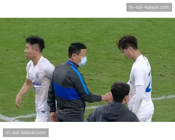 战术分析：深度复盘上海申花如何用区域联防锁死对手核心